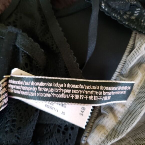 Victoria's Secret Very Sexy Lace Unlined Plunge Underwire Bra 34B Goth Black - Picture 11 of 13